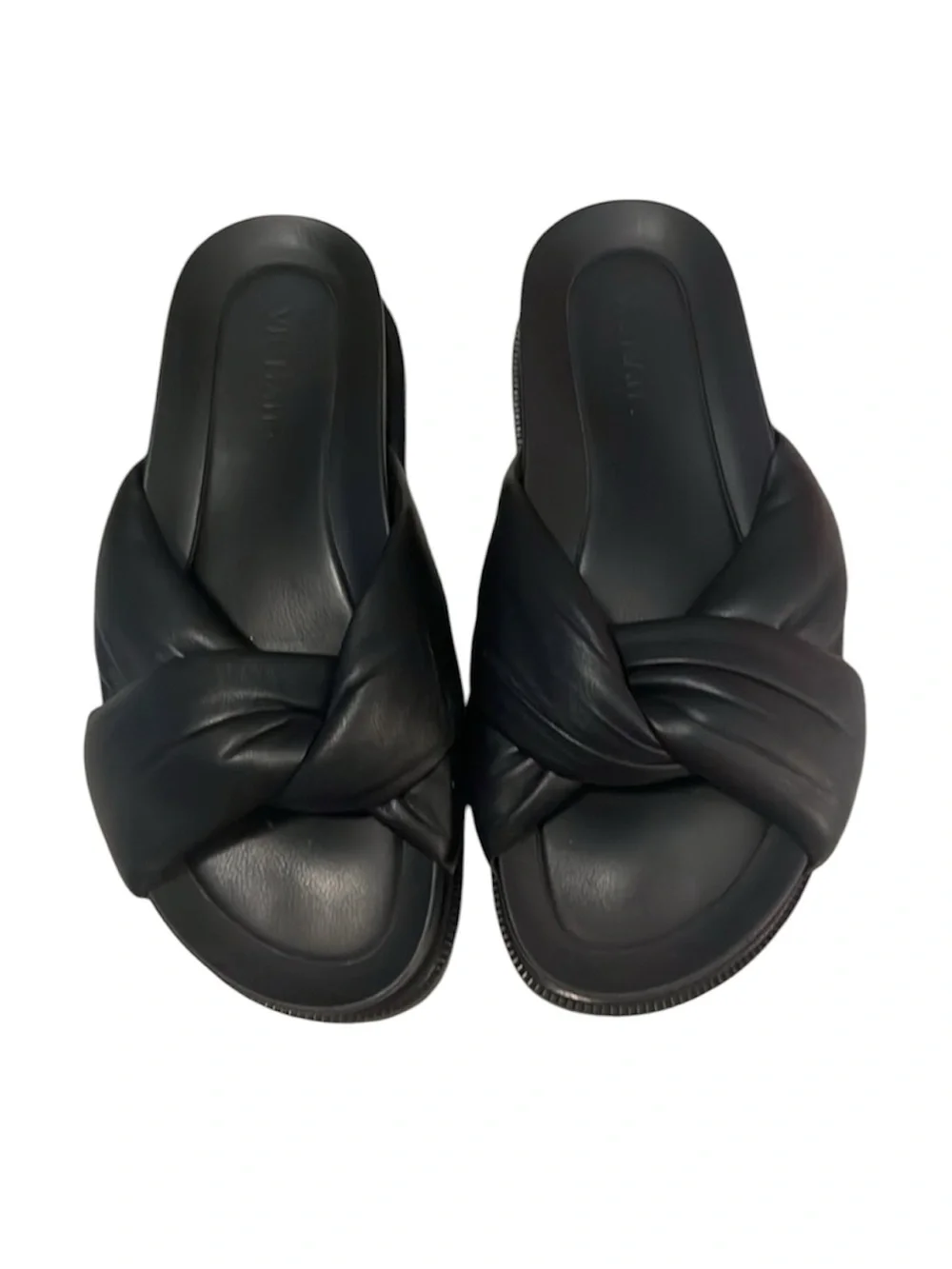 Vic Matie quality black